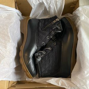 Sperry Syren Gulf Nylon Quilted Duck Boots- NEW IN BOX. Size 8 - Black